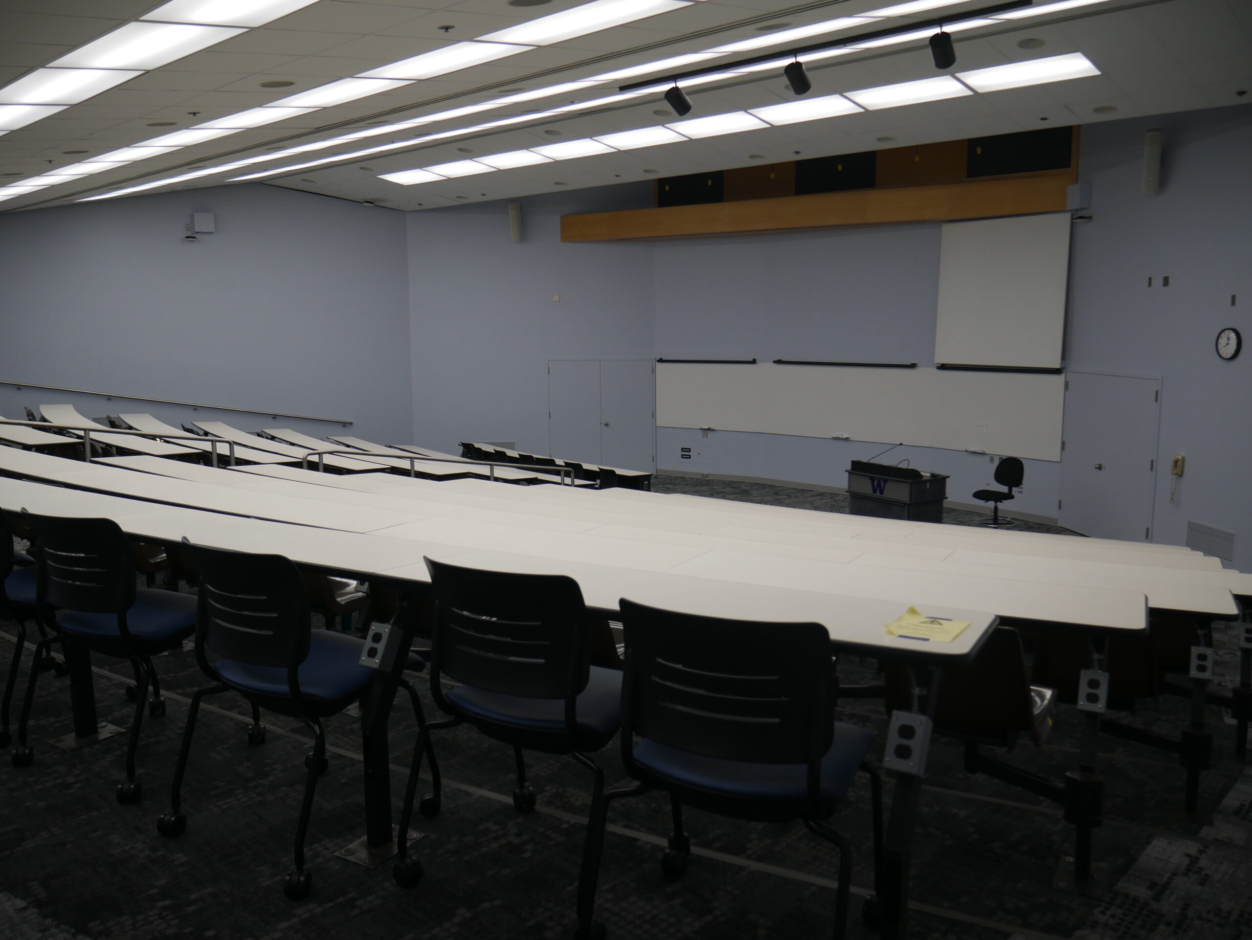 T 625 Classroom Photos